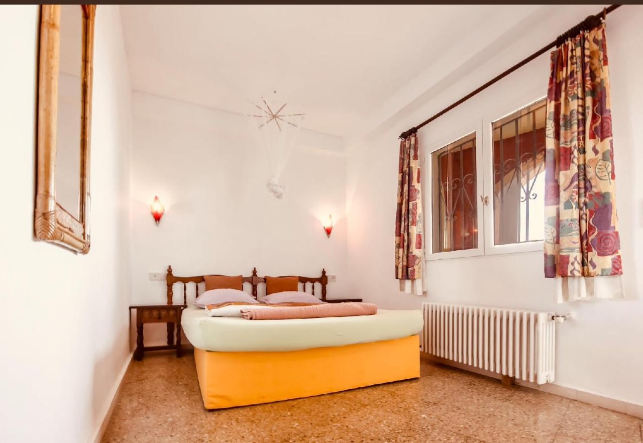 Hotel Pinkflamingo Denia Zewnętrze zdjęcie
